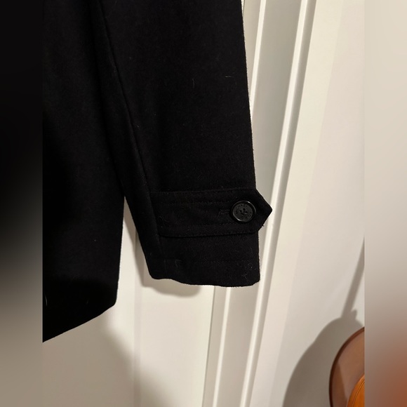 Michael Kors Men's (M) Wool Blend Black Pea Coat Button-Up Lined. Retail: $325 - Picture 3 of 12